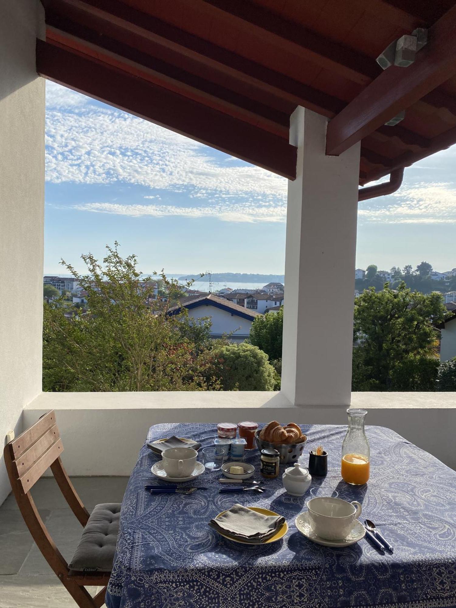 Calicho Bed and Breakfast Urrugne Eksteriør billede